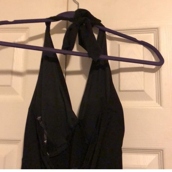 Dress - Picture 5 of 6